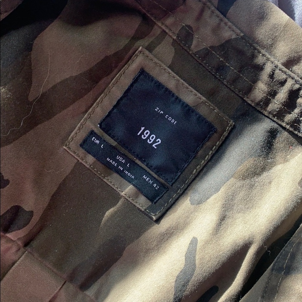 Camouflage button up jacket - Picture 2 of 3